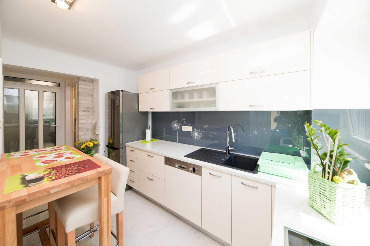 Anvedor Apartment Crikvenica Luaran gambar